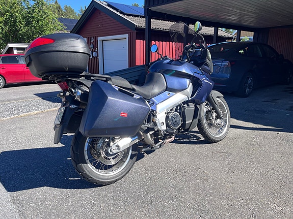Aprilia Caponord ETV 1000 3 of 4