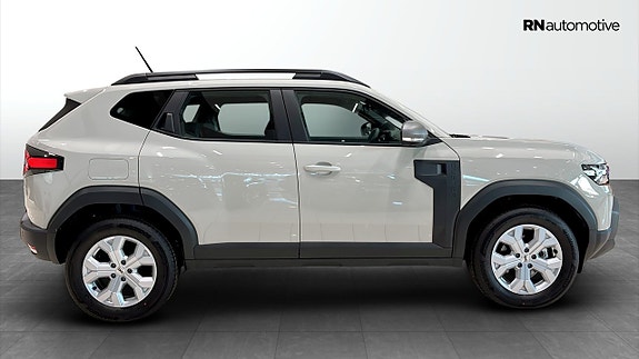 Dacia Duster 6 of 23
