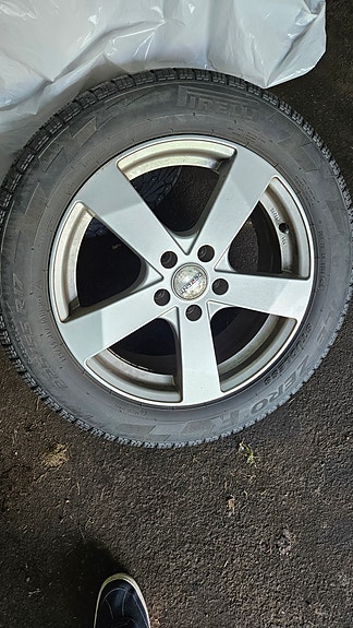 Volkswagen Passat 9 of 9