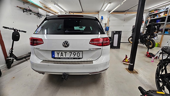 Volkswagen Passat 3 of 5
