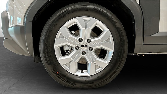 Dacia Duster 9 of 23