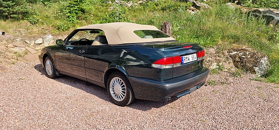 Saab 900 4 of 5