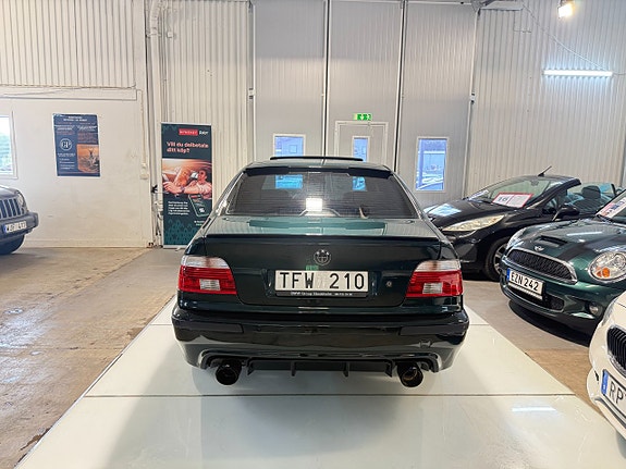 BMW 530i 16 of 16
