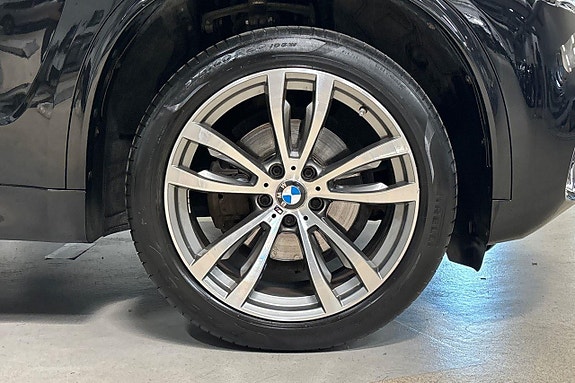 BMW X5 11 of 30