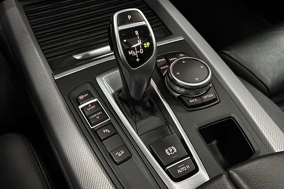 BMW X5 25 of 30