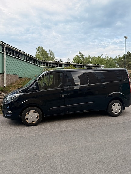 Ford Transit Custom 5 of 5