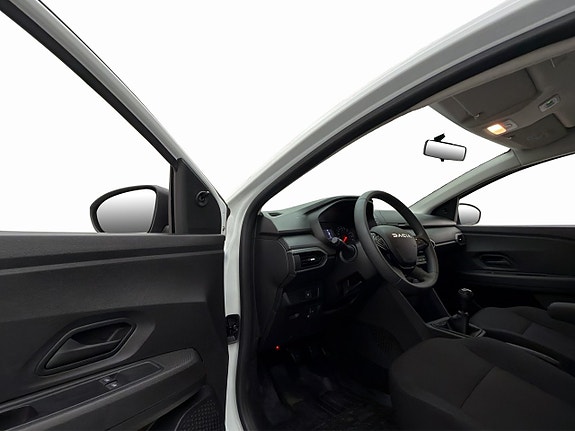 Dacia Sandero 11 of 29