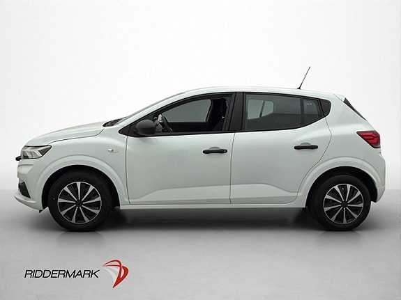 Dacia Sandero 5 of 5