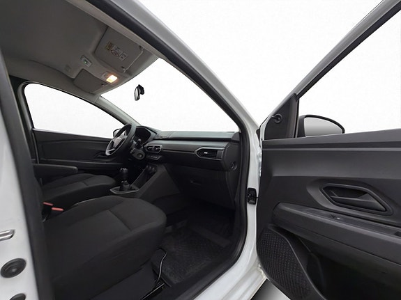 Dacia Sandero 23 of 29