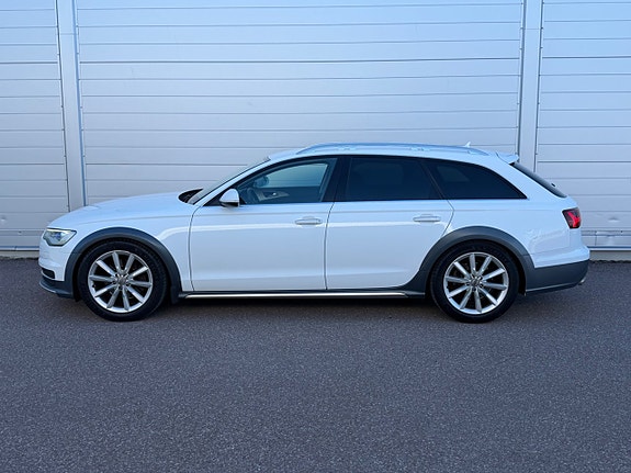 Audi A6 allroad 4 of 5