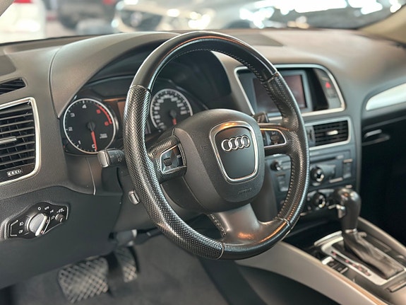 Audi Q5 13 of 26