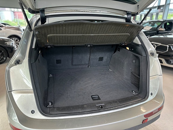 Audi Q5 9 of 26