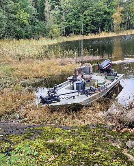 Tracker Grizzly 1548 sportsman 3 of 5