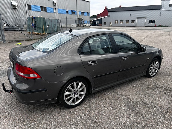 Saab 9-3 3 of 5