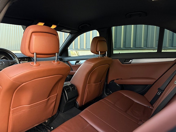 Mercedes-Benz CLA180 d 15 of 15
