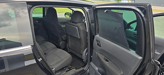 Peugeot 5008 5 of 5