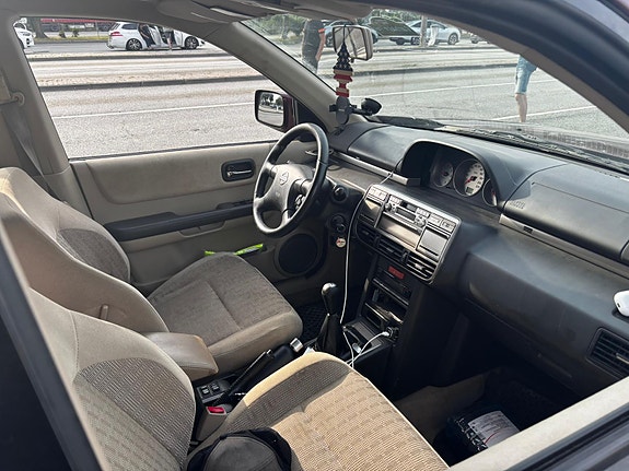 Nissan X-Trail 4 of 5