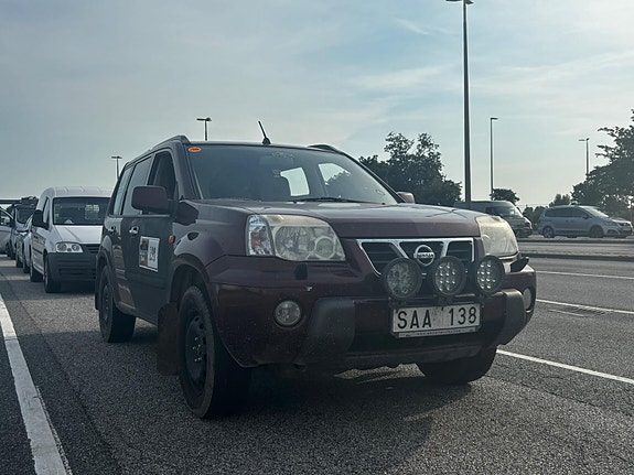 Nissan X-Trail 5 of 5
