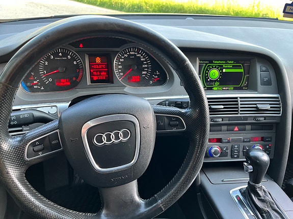 Audi A6 9 of 12