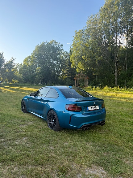 BMW M2 2 of 5