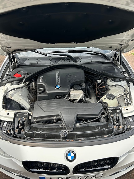 BMW 328i 7 of 7