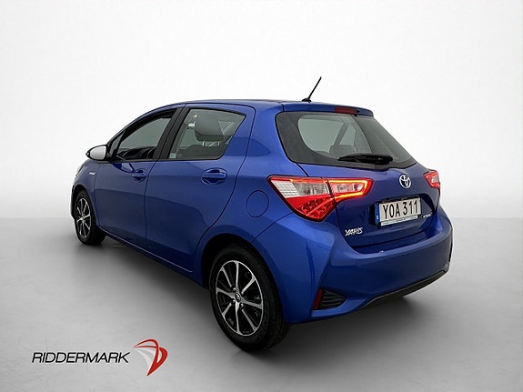 Toyota Yaris 5 of 27