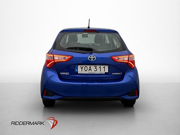 Toyota Yaris 6 of 27