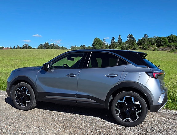 Opel Mokka-e 13 of 16