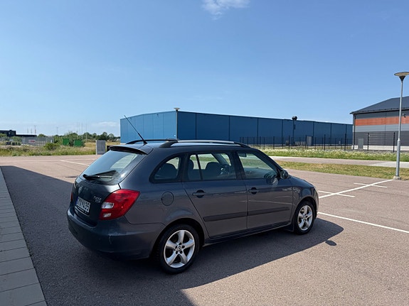Skoda Fabia 3 of 5