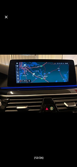 BMW 520d 3 of 5