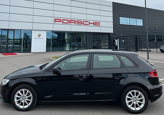 Audi A3 5 of 5