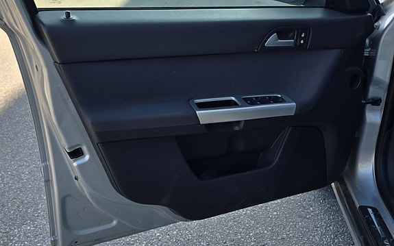 Volvo V50 8 of 11