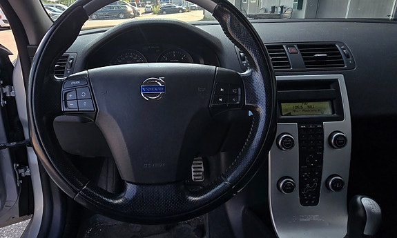 Volvo V50 10 of 11