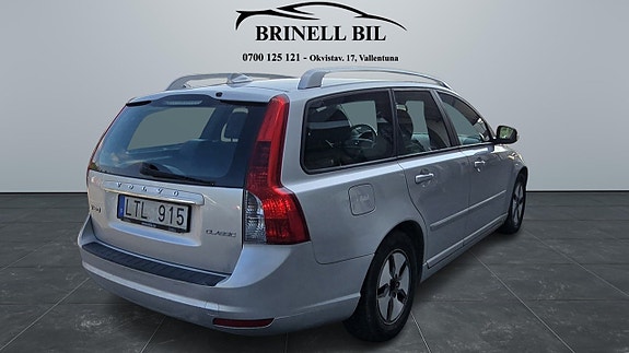 Volvo V50 5 of 11
