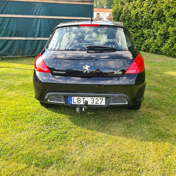 Peugeot 308 5 of 5