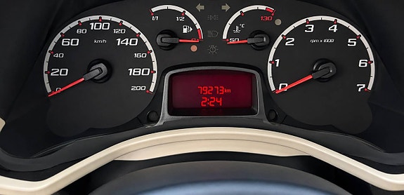 Ford Ka 10 of 12