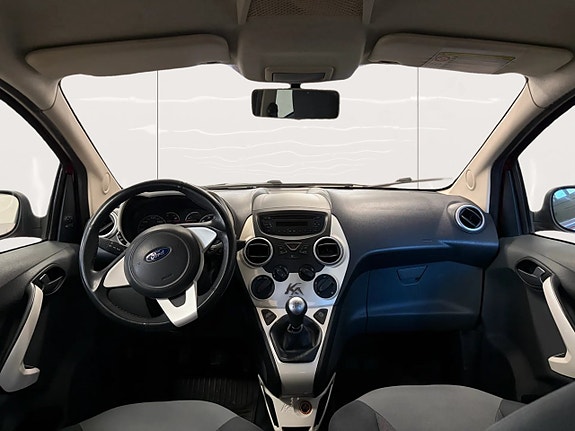 Ford Ka 9 of 12