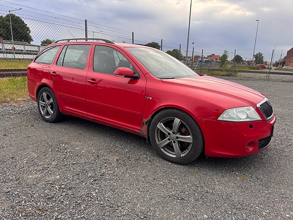 Skoda Octavia 3 of 5
