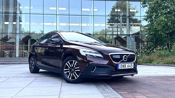 Volvo V40 Cross Country 5 of 5