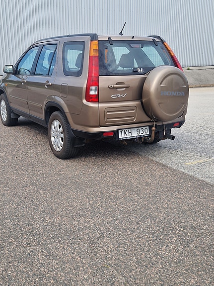 Honda CR-V 2 of 5