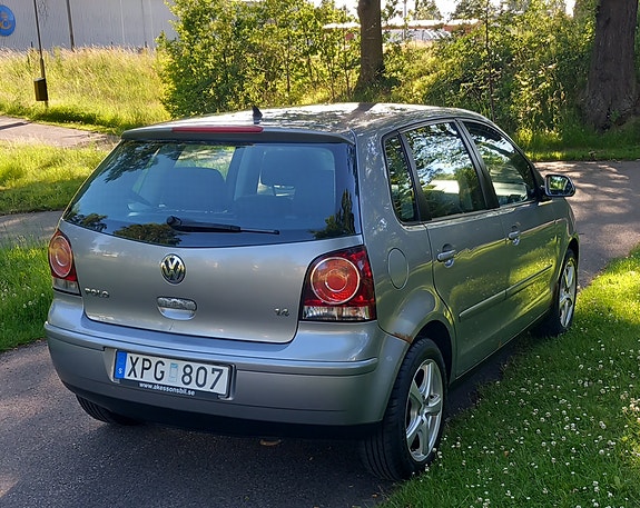 Volkswagen Polo 3 of 5
