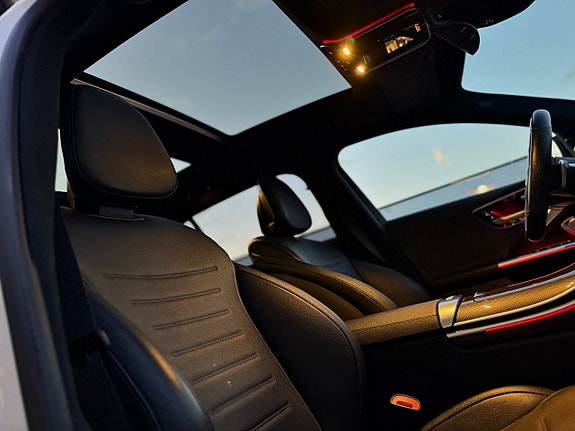 Mercedes-Benz C300 d 20 of 27