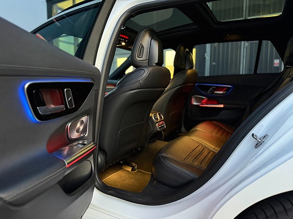 Mercedes-Benz C300 d 16 of 27