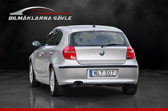BMW 116i 6 of 14