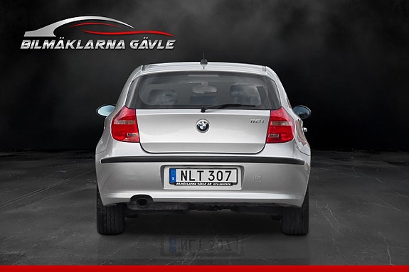 BMW 116i 5 of 5