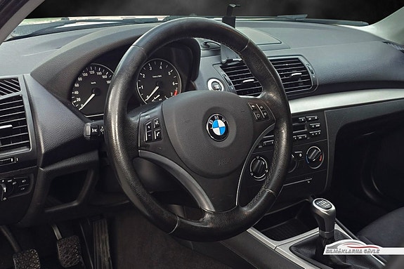 BMW 116i 8 of 14
