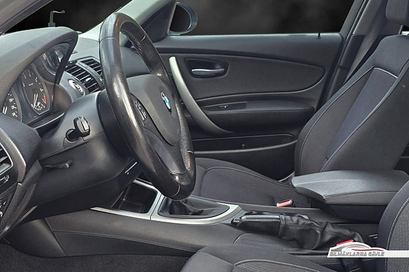 BMW 116i 9 of 14
