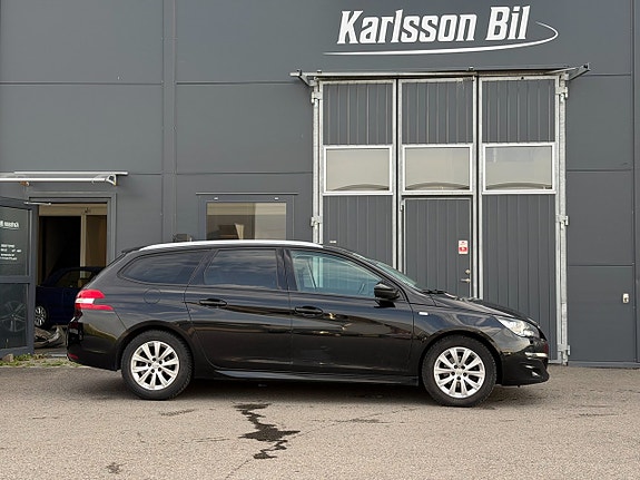 Peugeot 308 SW 5 of 5