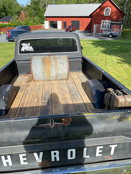 Chevrolet Regular Cab 3 of 5