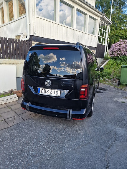 Volkswagen Caddy Maxi 6 of 7